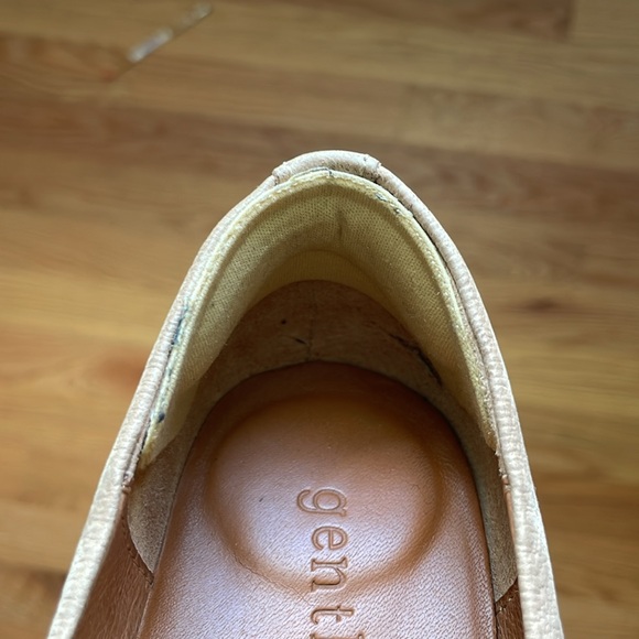 Worn once Suede Gentle Souls by Kenneth Cole Women's Ella Loafer - Picture 12 of 12